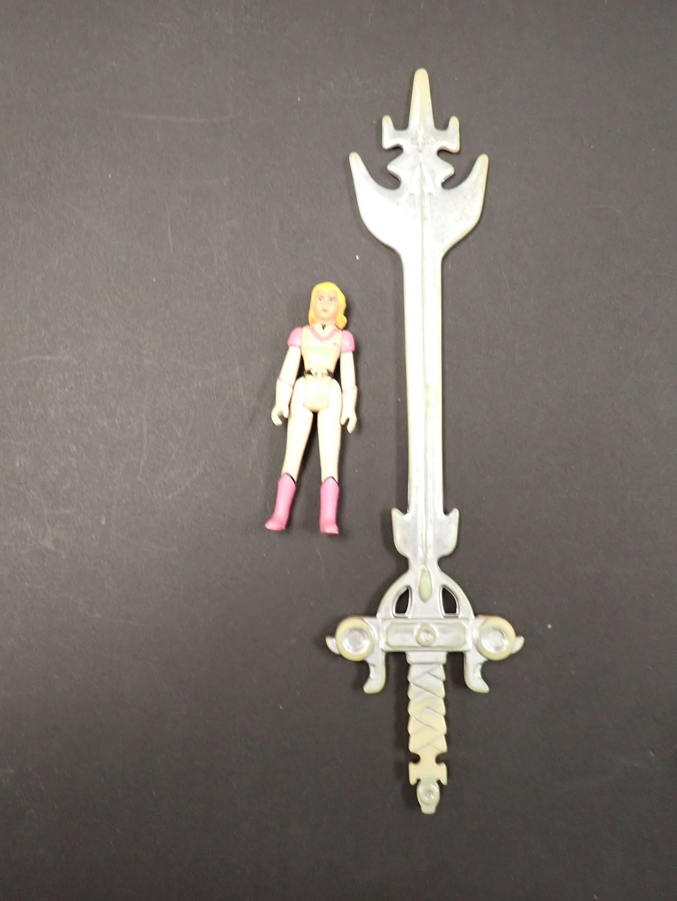 1984 Voltron GoLion Force Defender of the Universe Panosh Place (INCOMPLETE)