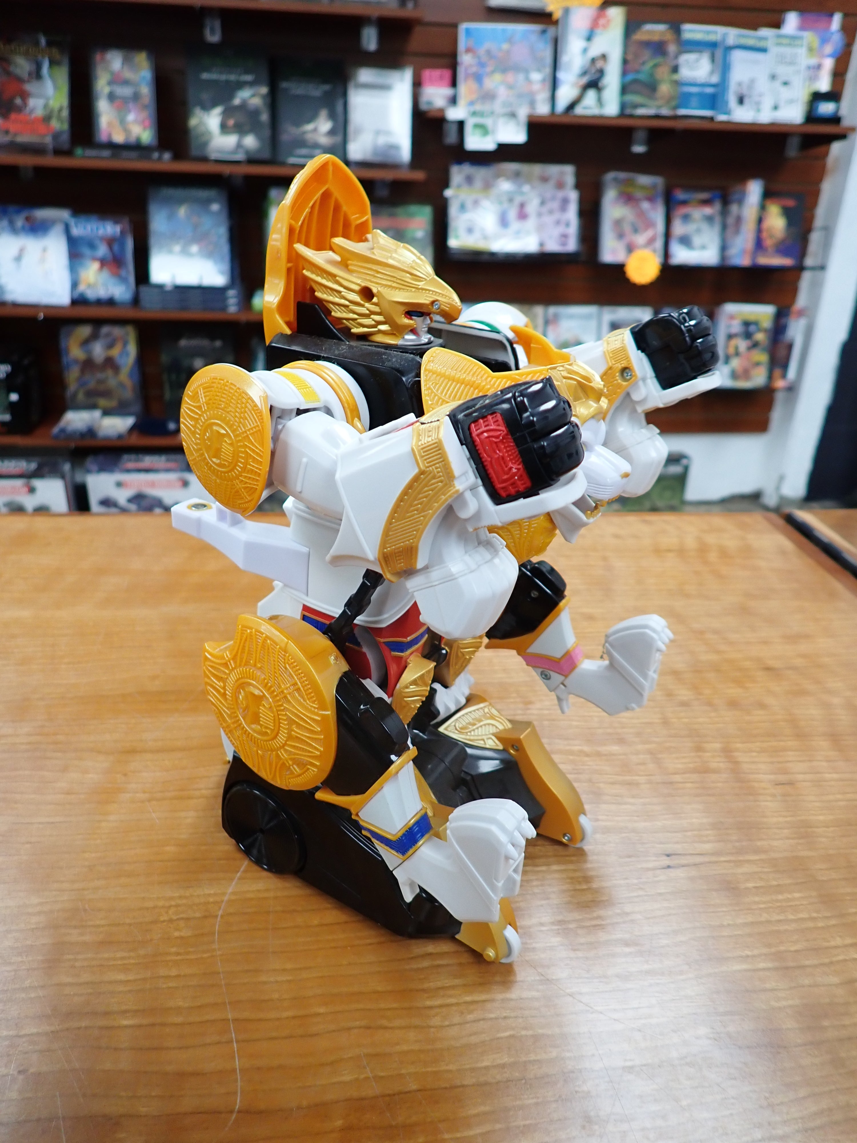 Bandai: Power Rangers Mystic Force - Manticore Megazord