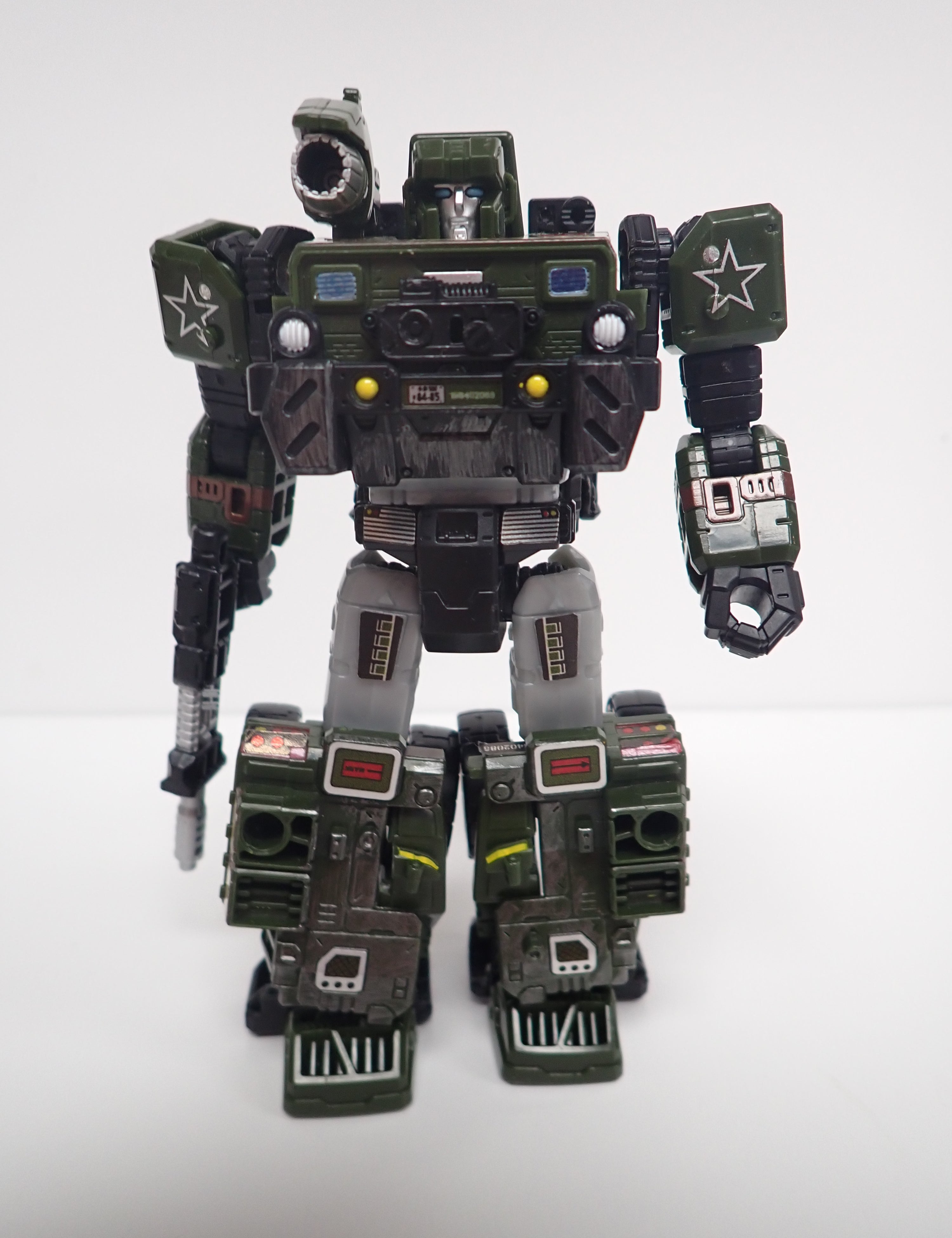 Seige Hound: Transformers War for Cybertron – Infinity Flux