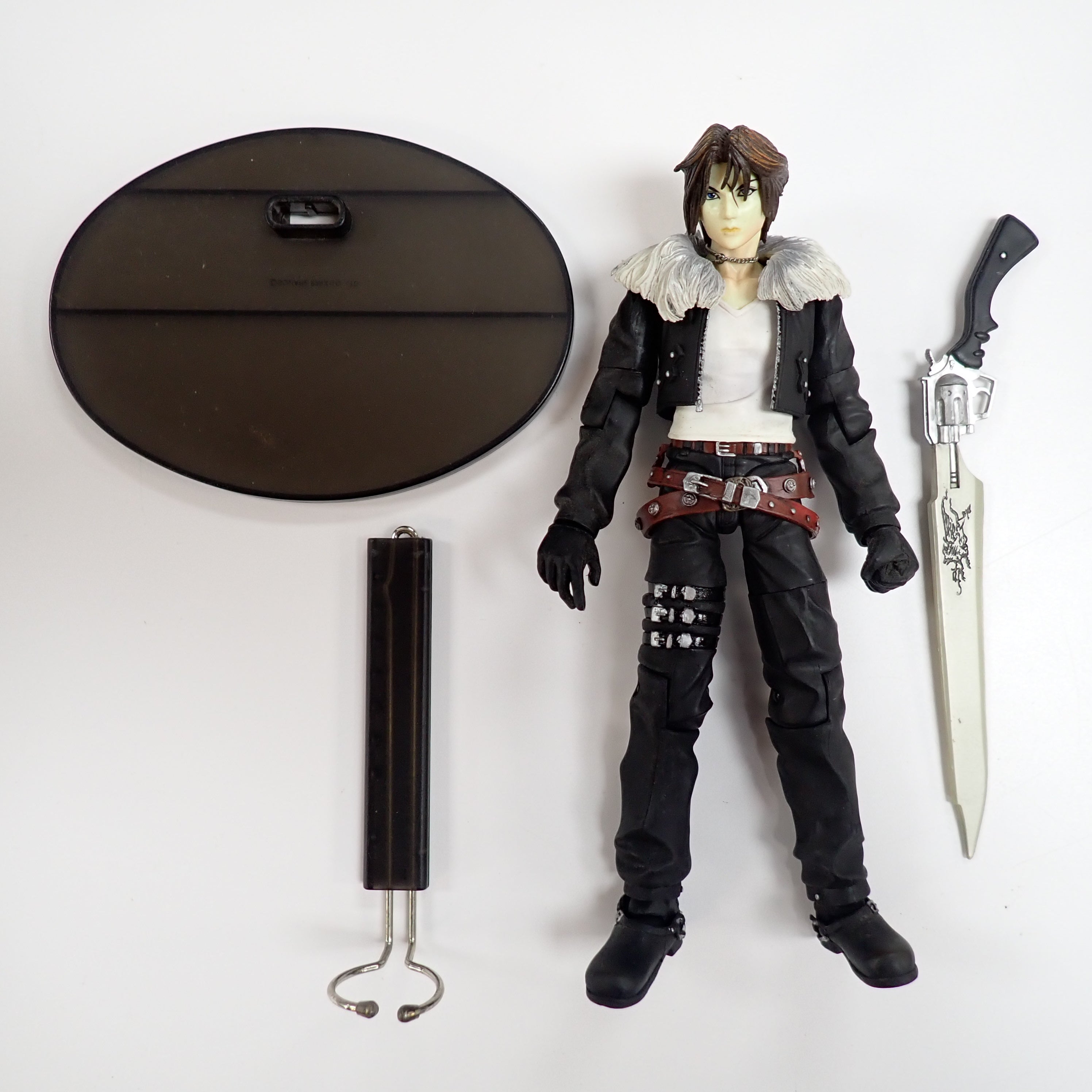 Squall Leonhart - Play Arts Kai