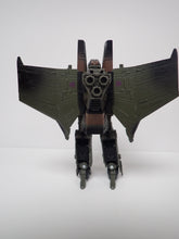 Load image into Gallery viewer, Transformers Sparkless Seeker Decepticon (COMPLETE)
