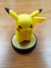 Load image into Gallery viewer, Pikachu amiibo
