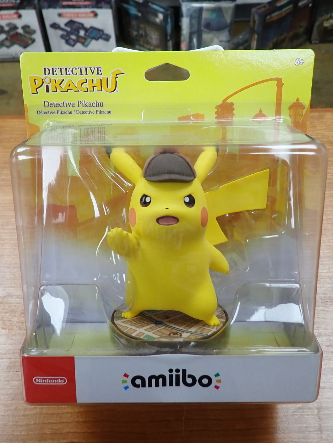 Oversized Detective Pikachu amiibo