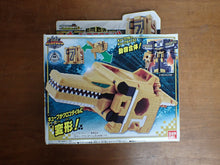 Load image into Gallery viewer, Bandai: Boubutsu Sentai Kyuohger - Cube Crocodile
