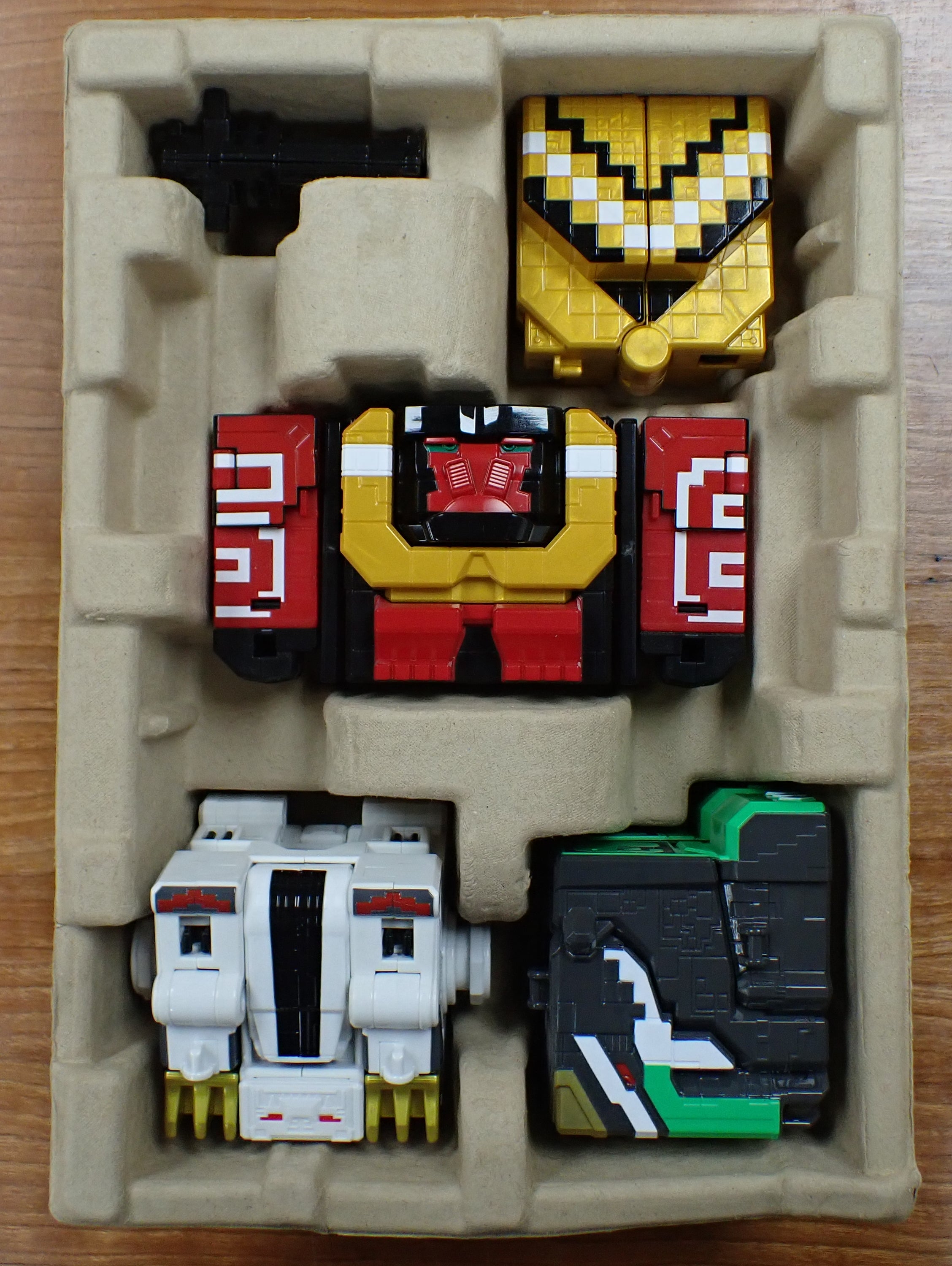 Bandai: Doubutsu Sentai Kyuohger - Gattai ZyuohWild Megazord