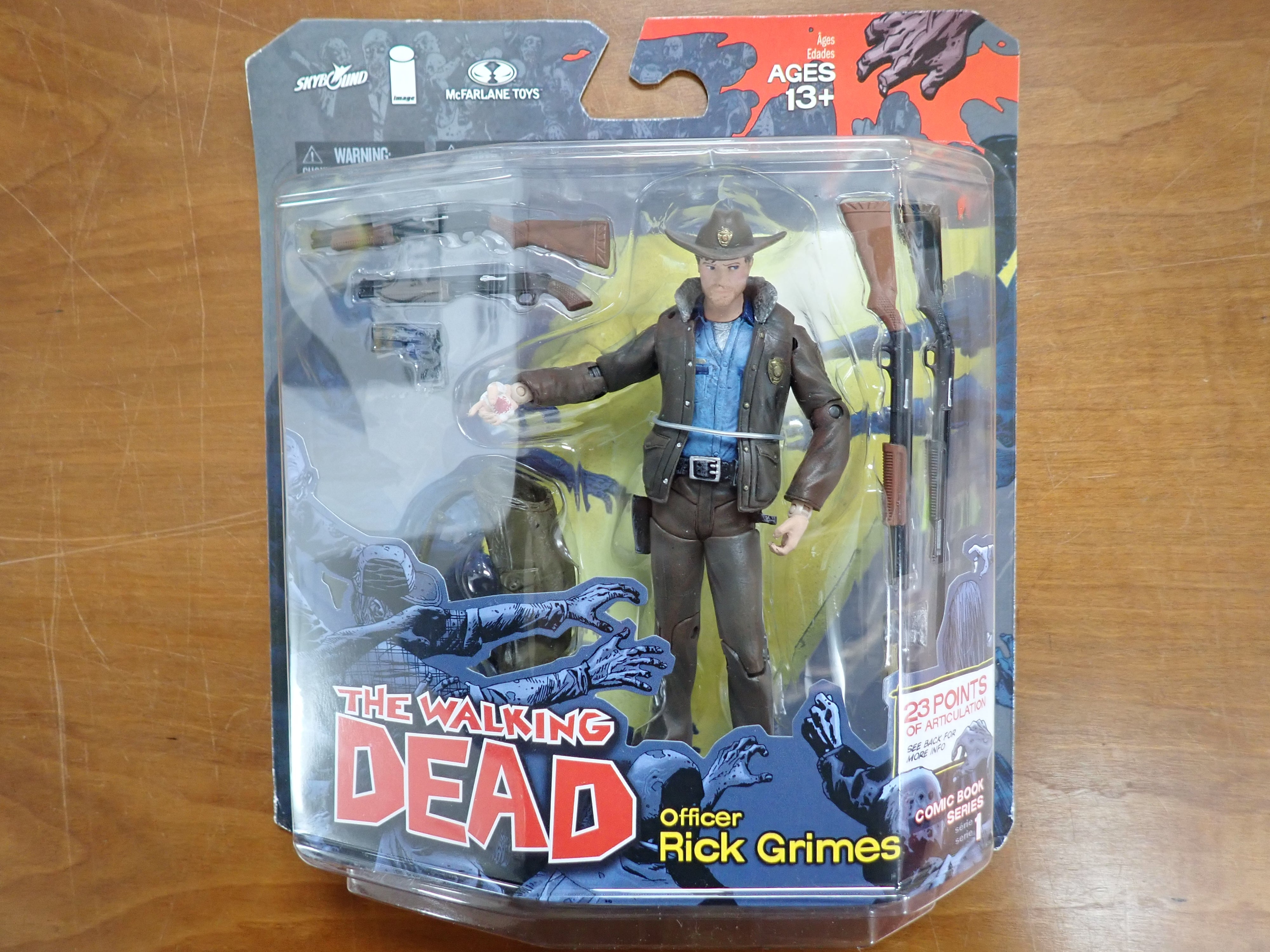 McFarlane Toys: The Walking Dead - Officer Rick Grimes