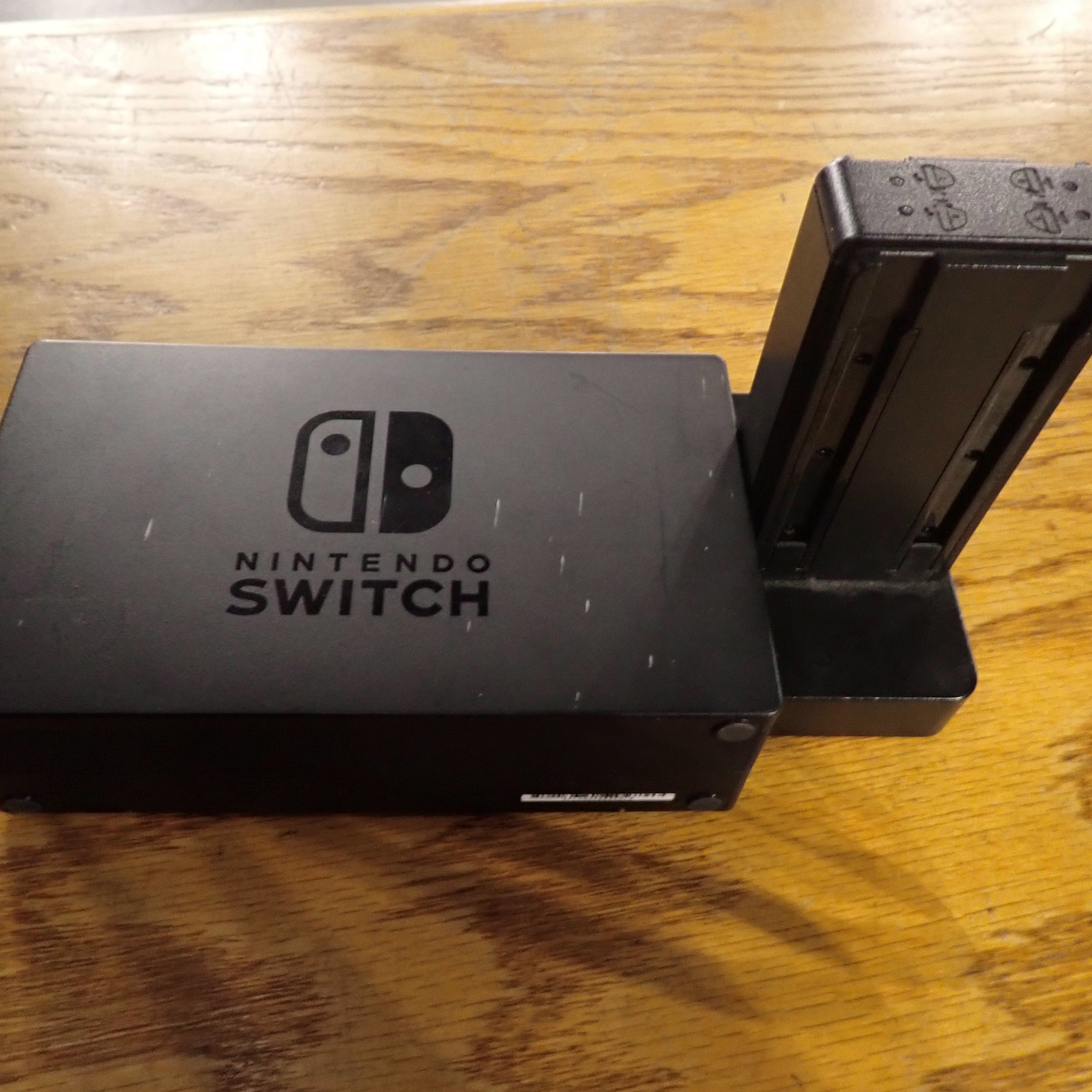 Nintendo Switch V2 - Red/Blue