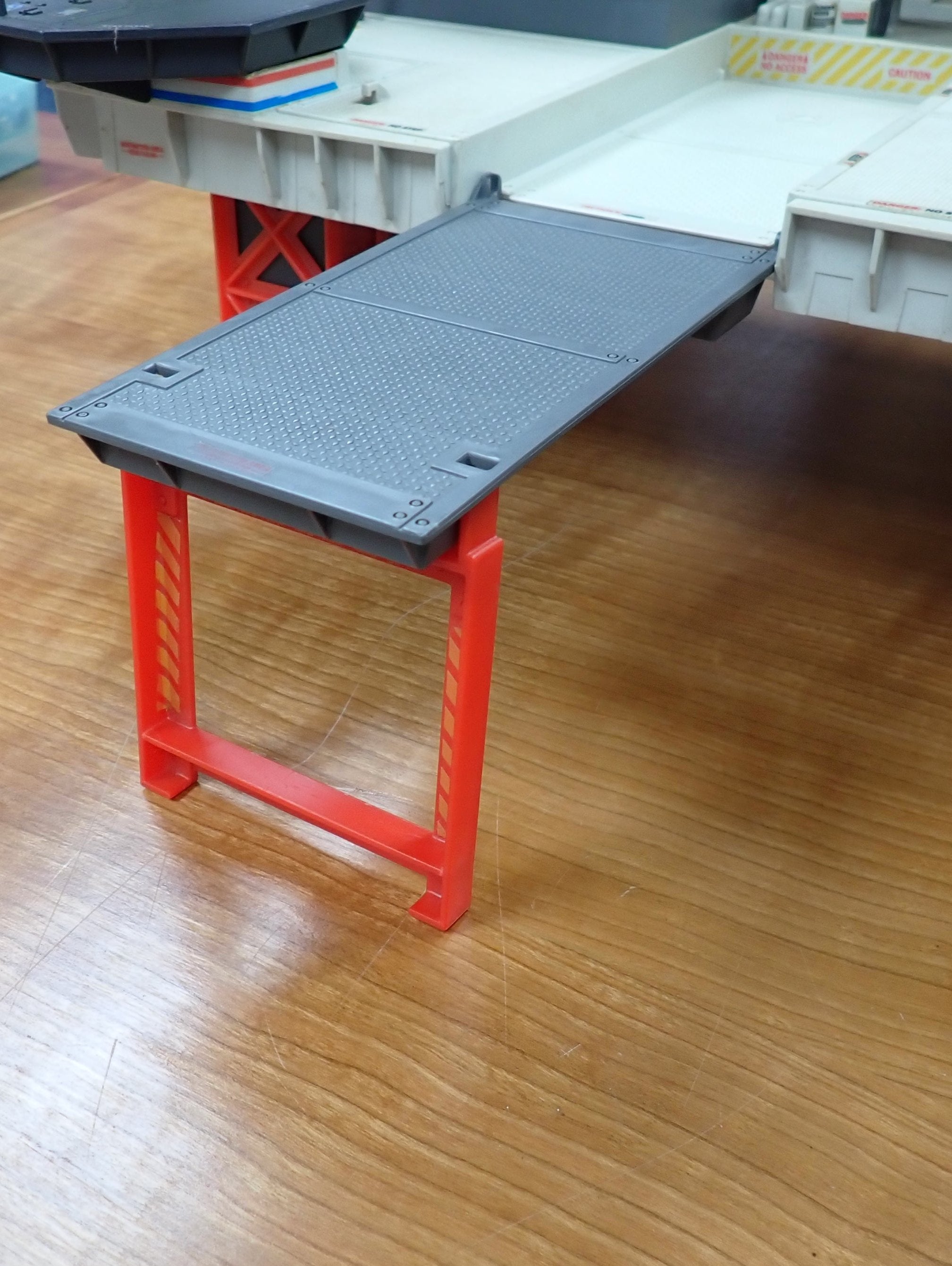 G.I. Joe Transportable Tactical  Battle Platform (1985)