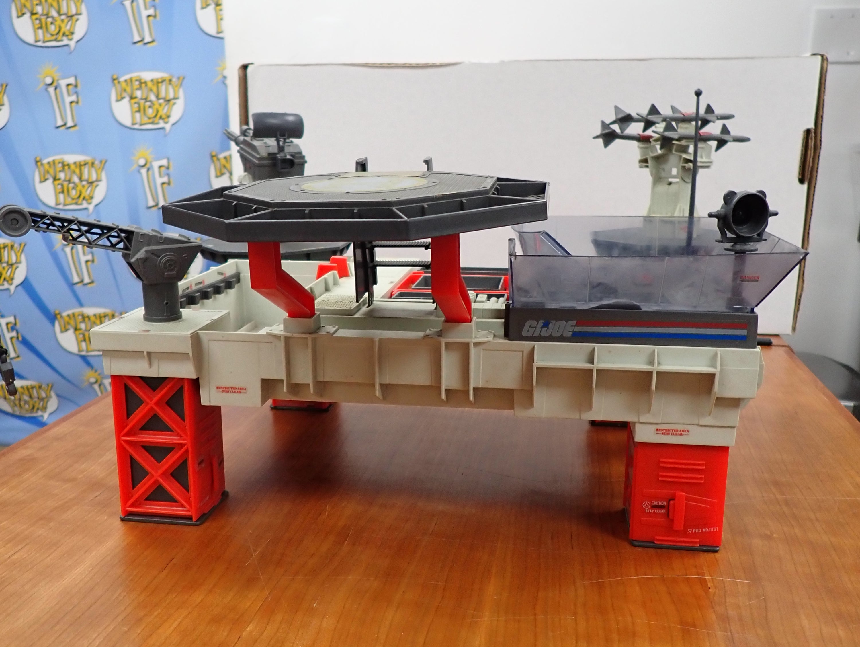 G.I. Joe Transportable Tactical  Battle Platform (1985)