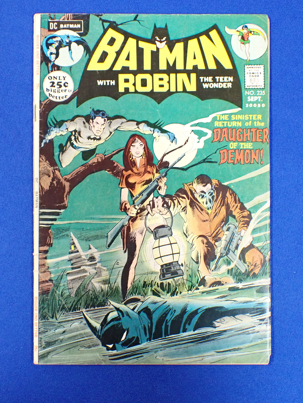 Batman #235 (1971) - VG+(4.5)