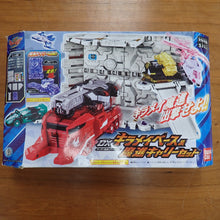 Load image into Gallery viewer, Bandai: Mashin Sentai Kiramager - Deluxe Kiramai Base
