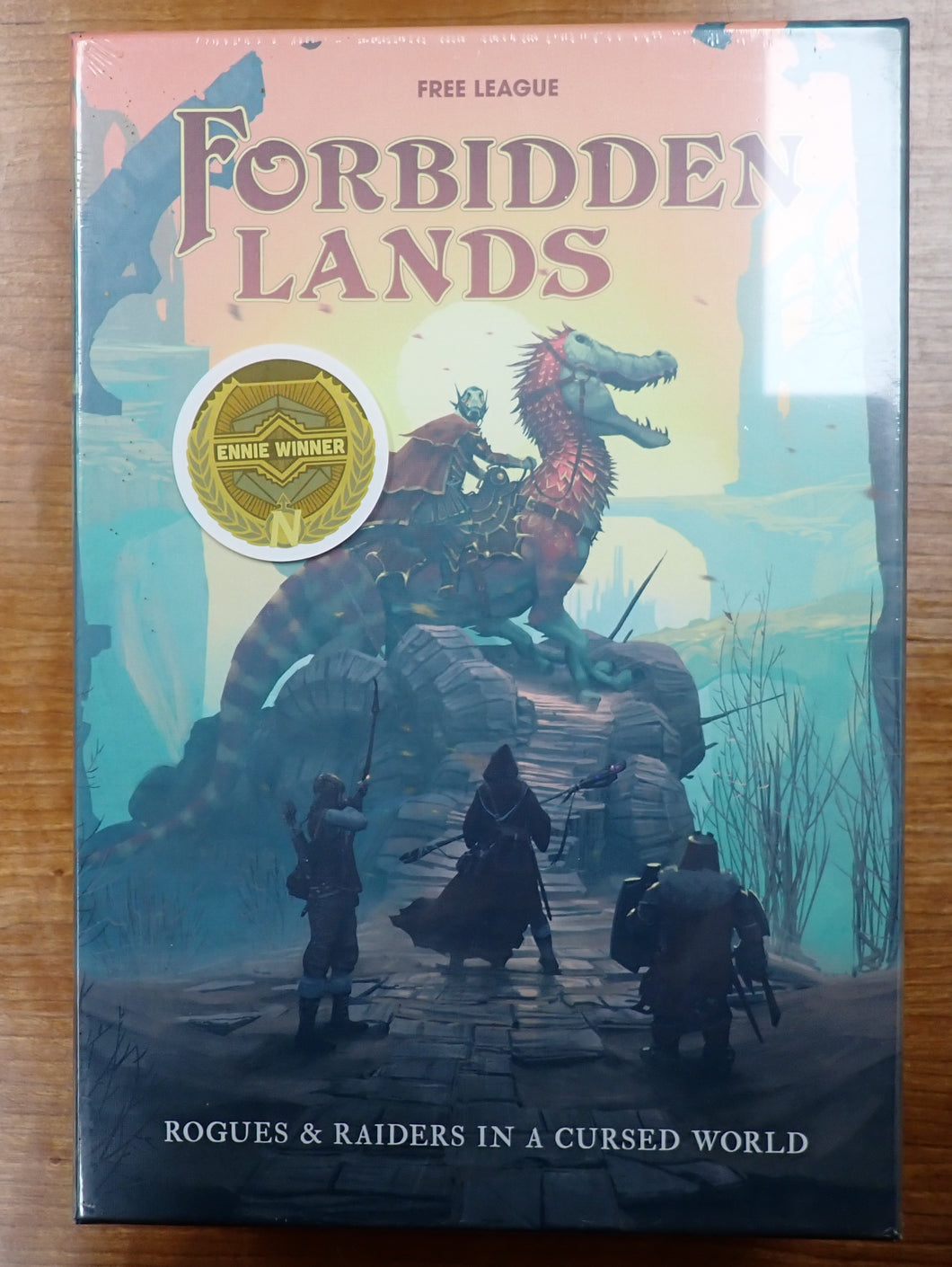 Forbidden Lands - Rogues & Raiders in a Cursed World (Used)