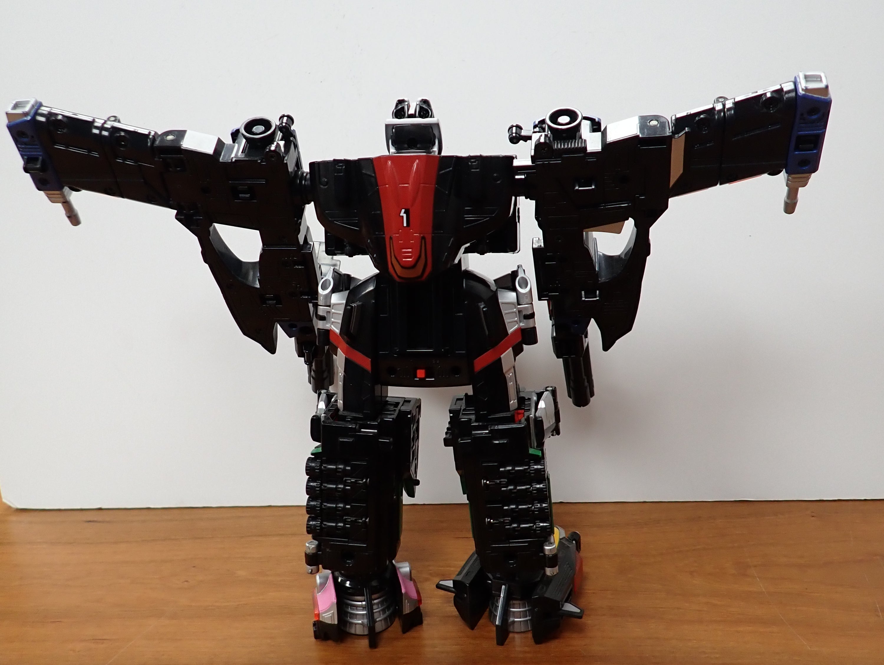 Bandai: Power Rangers S.P.D. - S.W.A.T. Megazord (Loose)