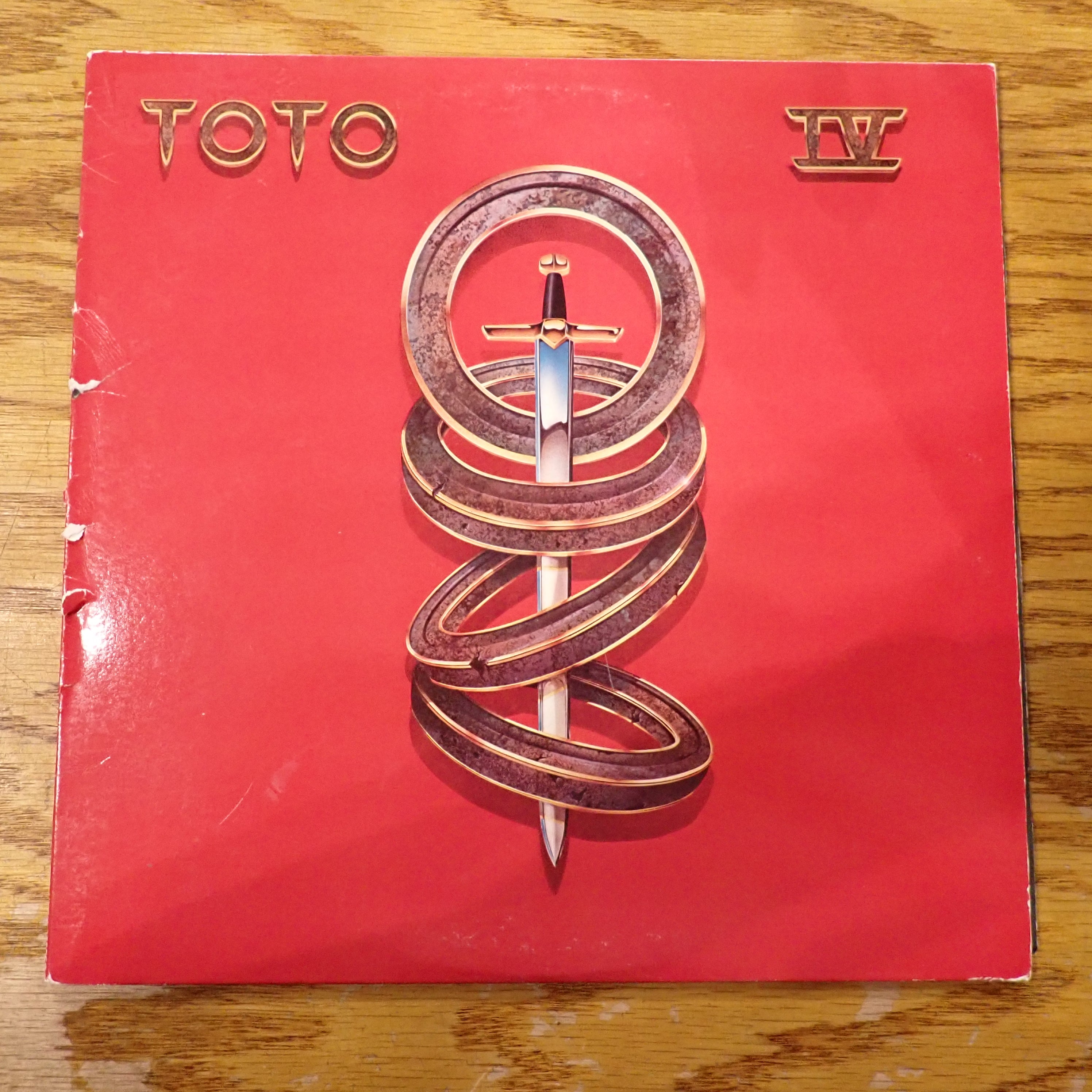 Toto - IV