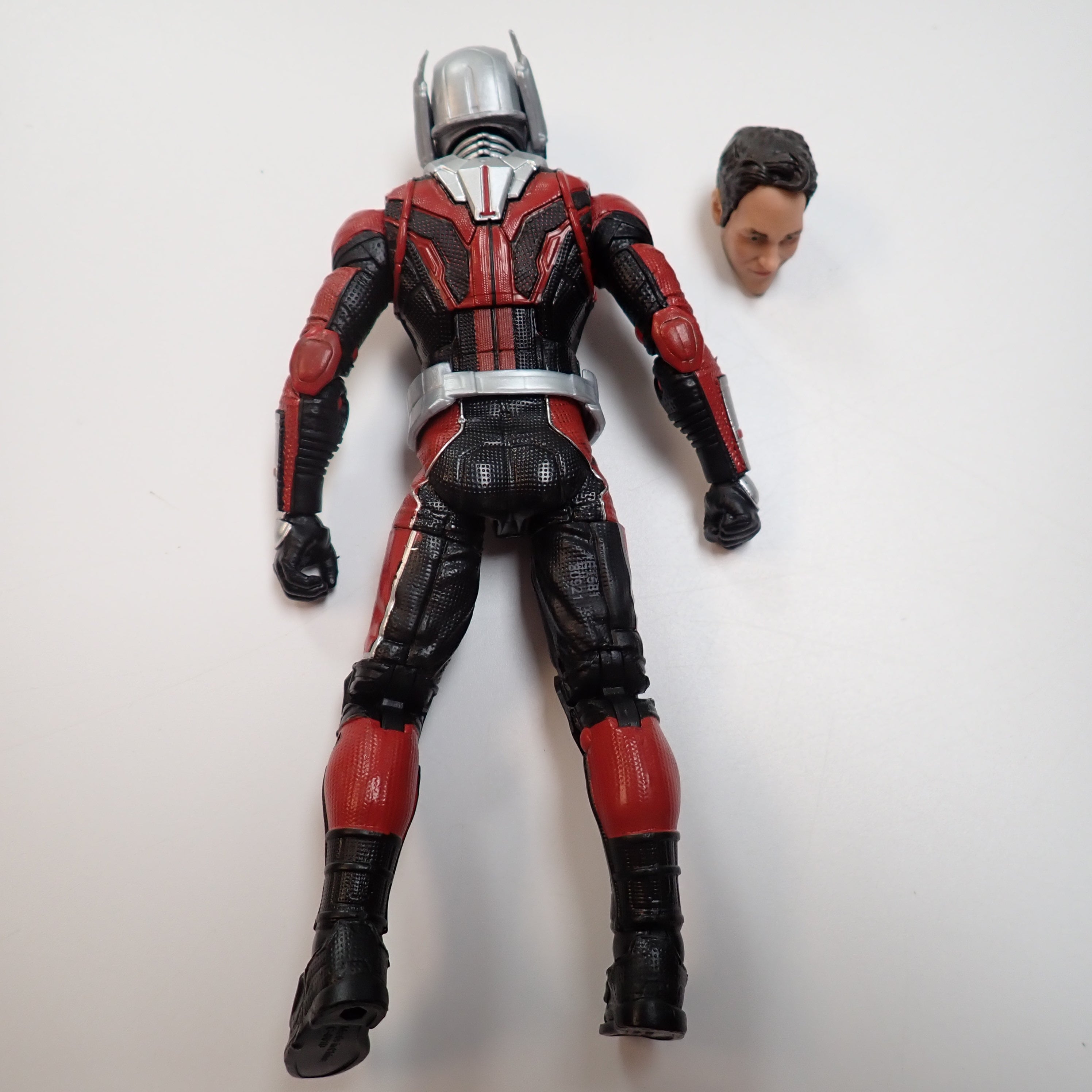 Ant Man - Marvel Legends