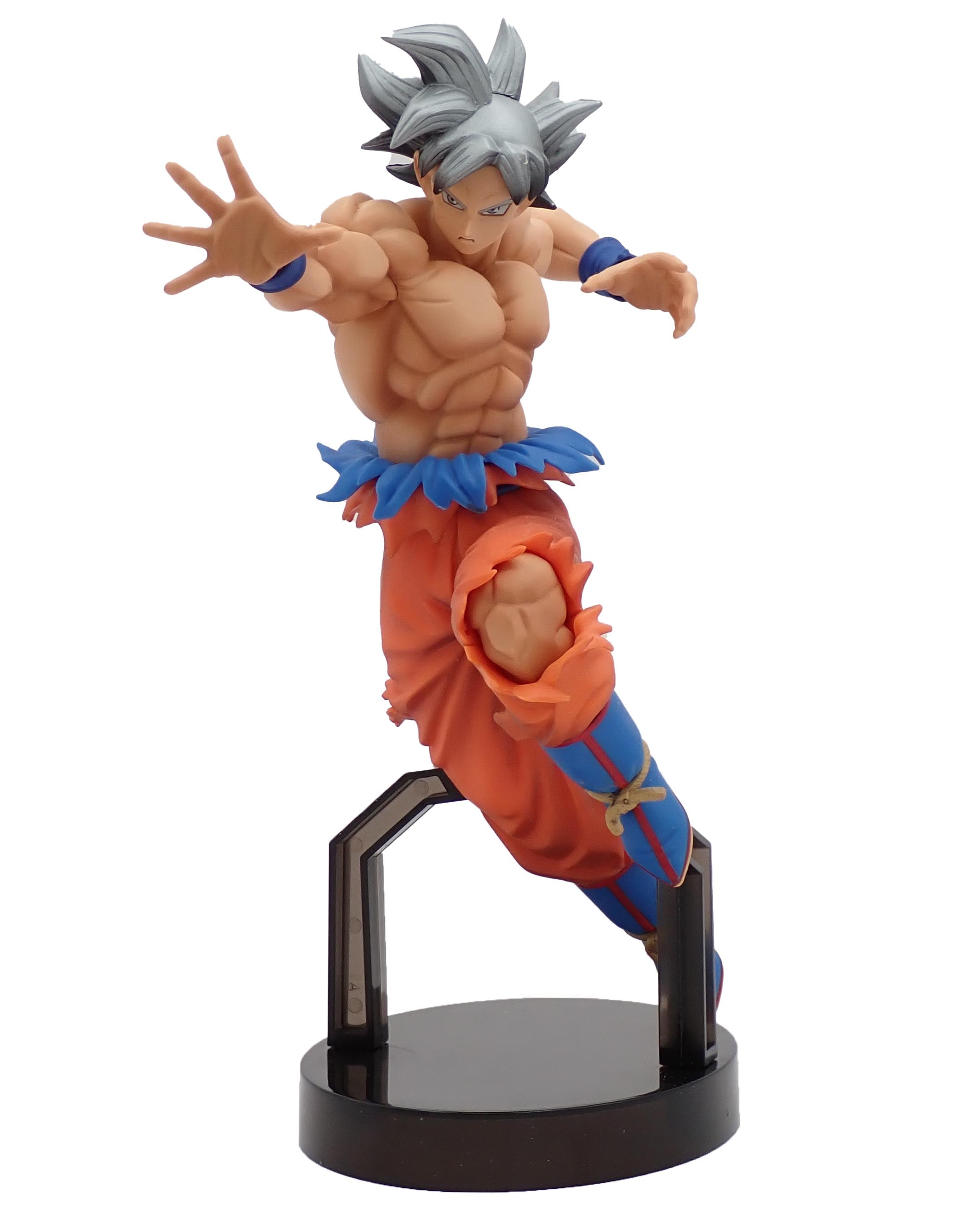 Son Goku [Ultra Instinct] - Banpresto Figure