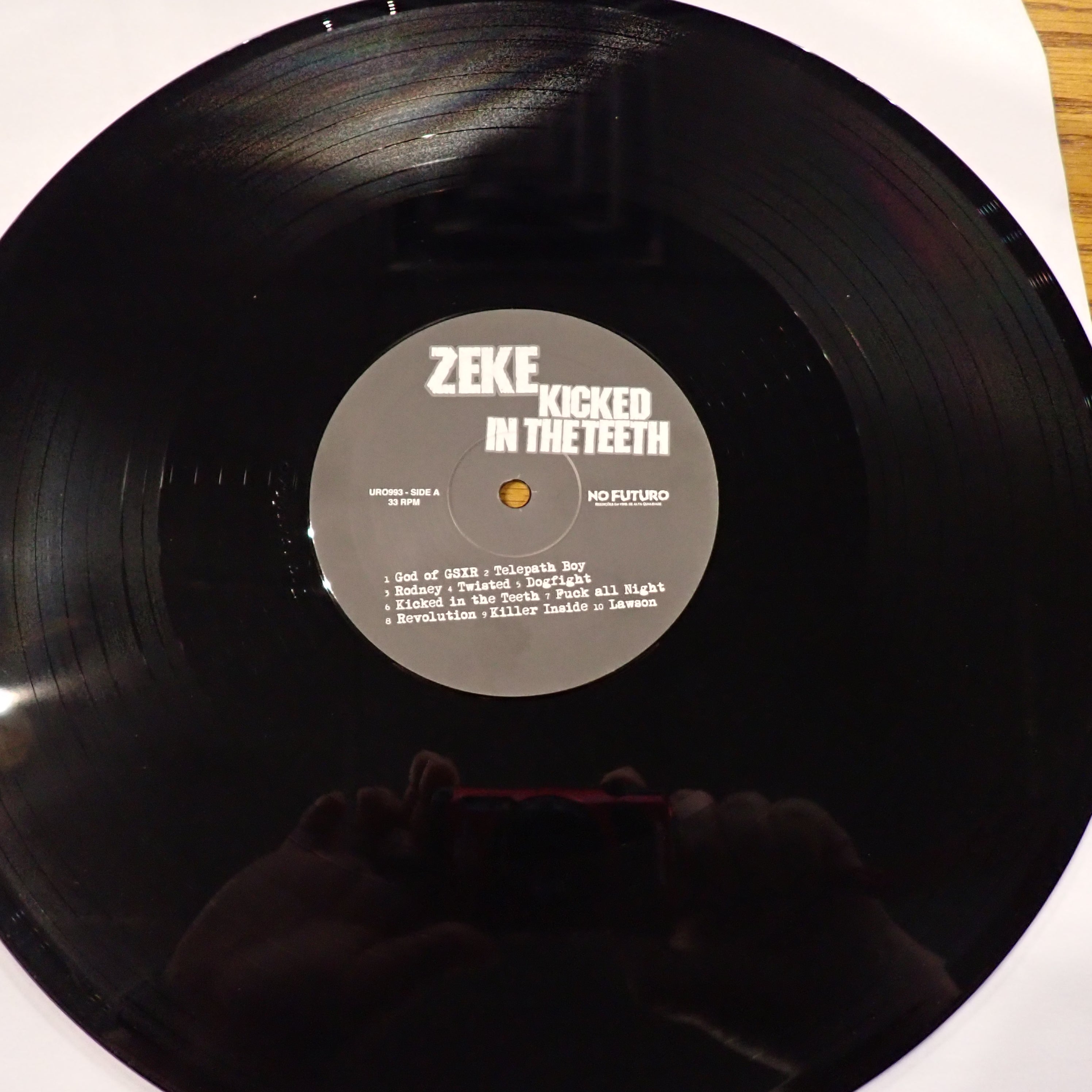 Zeke - Kicked In The Teeth