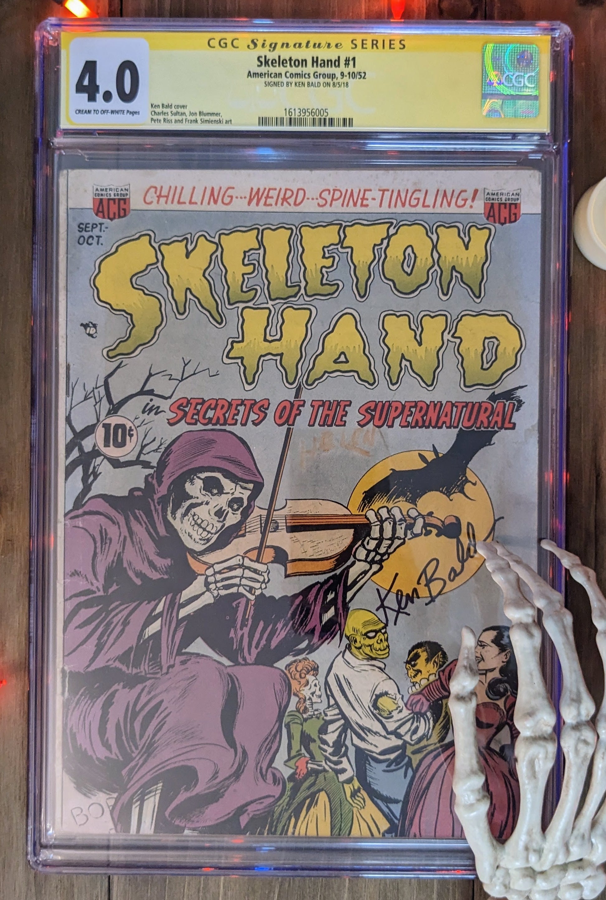 Skeleton Hand #1 (1952) | CGC Graded 4.0