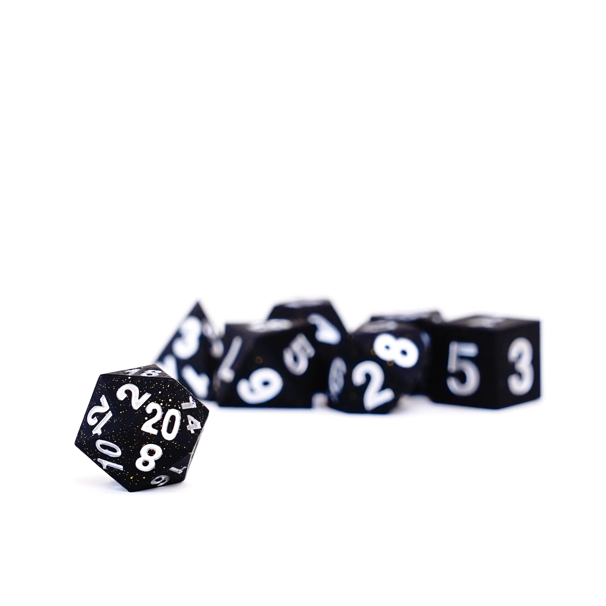 Silicone-Dice-Gold-Scatter-3.webp