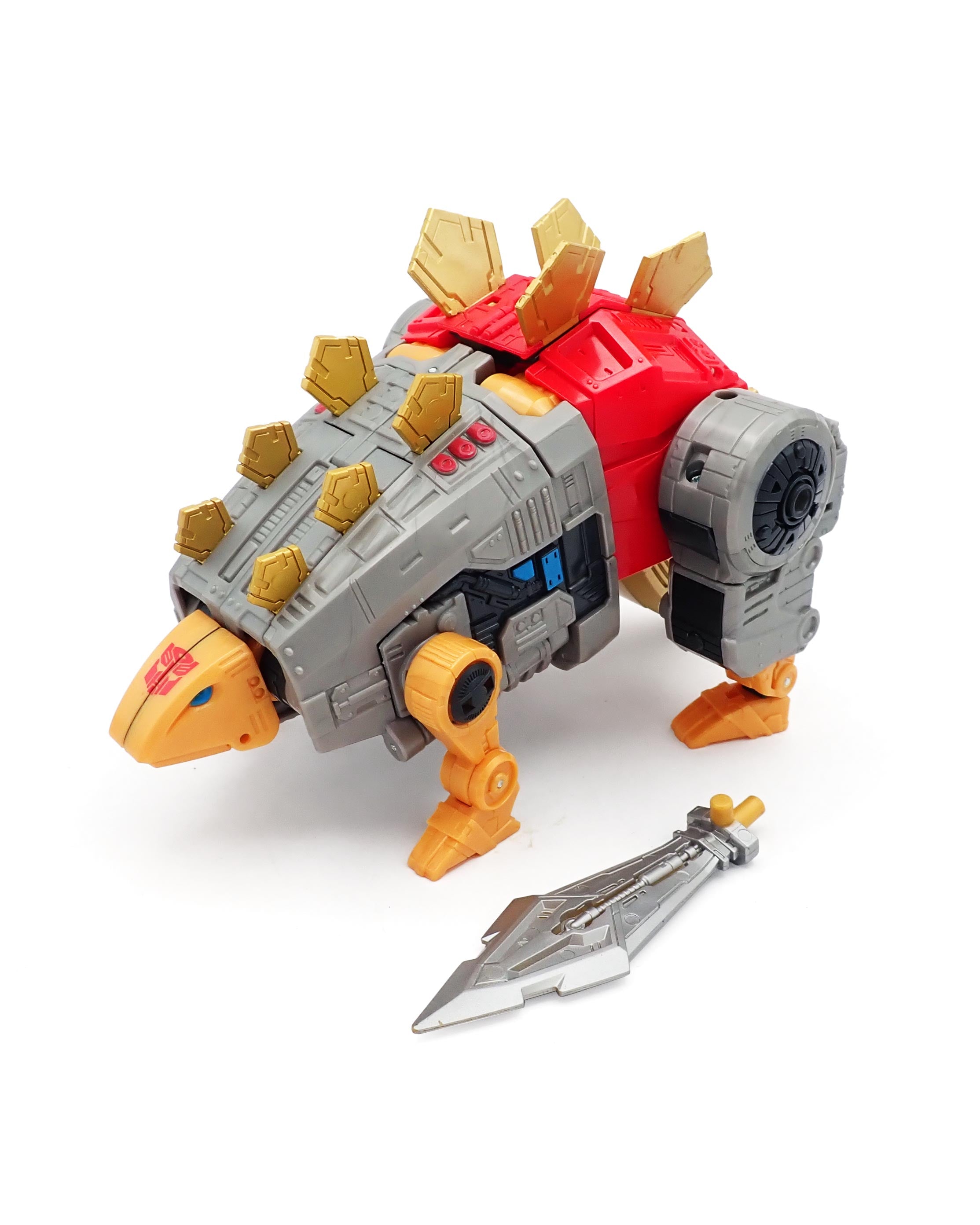 Snarl-TransformersTheMovieStudioSeries-1.jpg