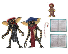 Load image into Gallery viewer, NECA Gremlins Christmas Carol Winter Scene Two-Pack (Set 1)
