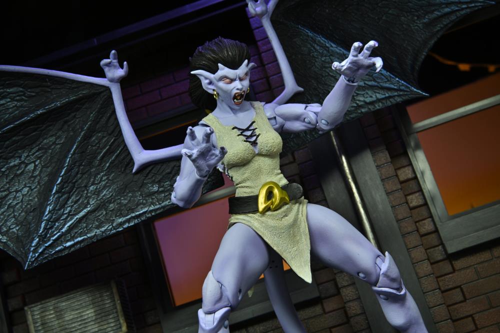 Gargoyles – 7″ Scale Action Figure – Ultimate Angela