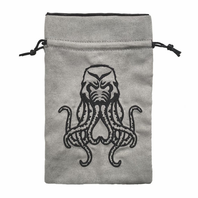 gamers-guild-az-dice-bag-black-oak-workshop-dice-bag-mighty-cthulhu-black-oak-workshop-32037184700621_661x.progressive_ca221668-691b-4764-aab4-cd94773741ac.jpg