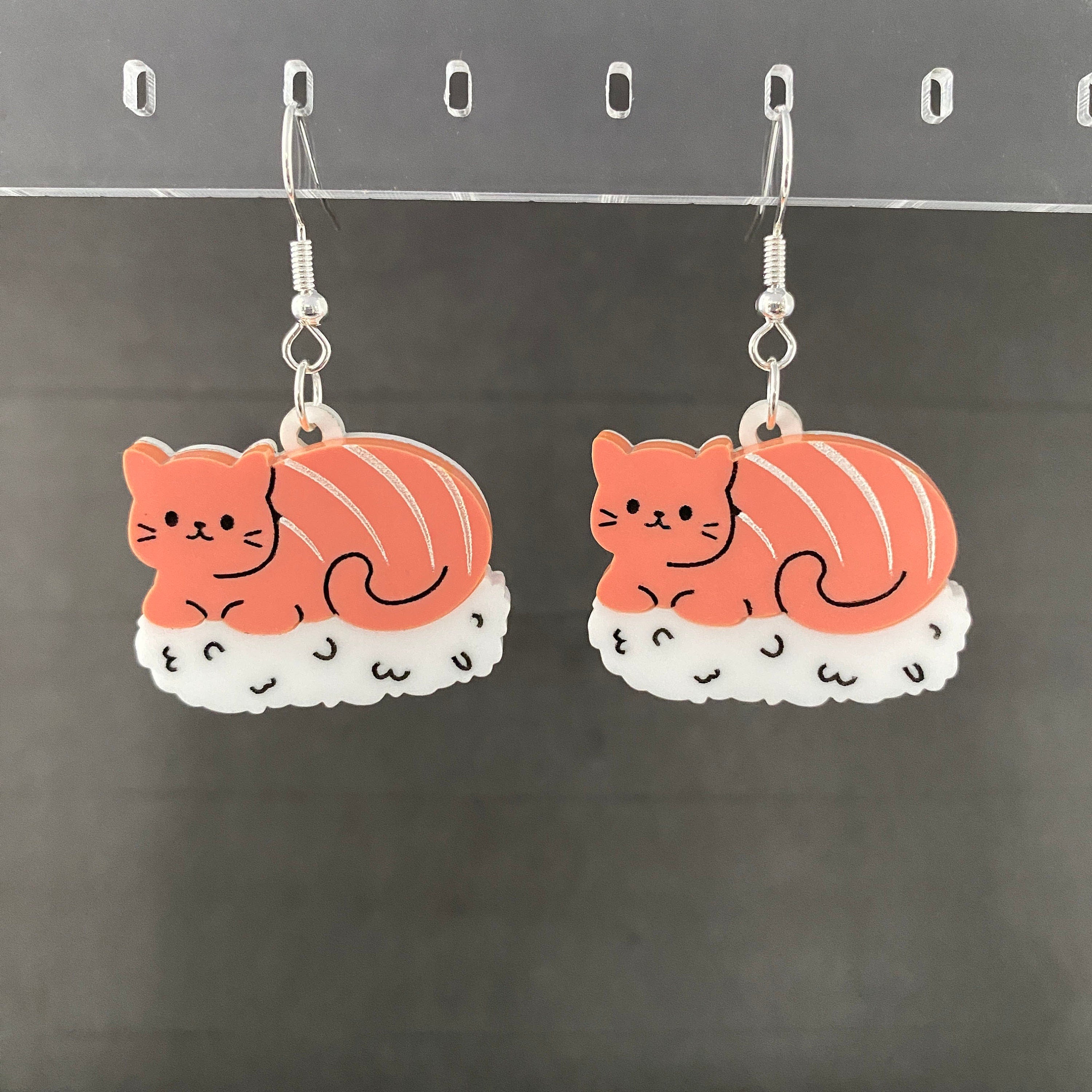Cat Nigiri Dangle Earrings - Tuna
