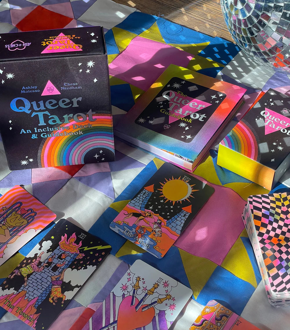 Queer Tarot: An Inclusive Deck and Guidebook
