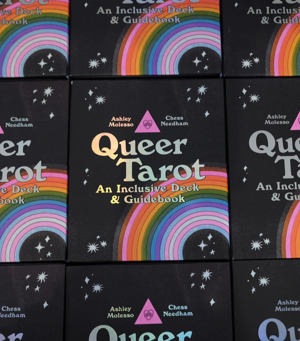 Queer Tarot: An Inclusive Deck and Guidebook