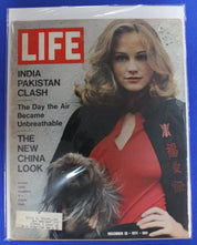 Life Magazine 1970s & 80s Lot of 100 GD-VG