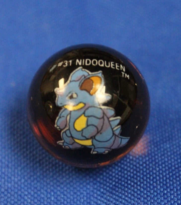 Pokemon 1998 Lot of 10 Marbles + Sandshrew Marble Bag