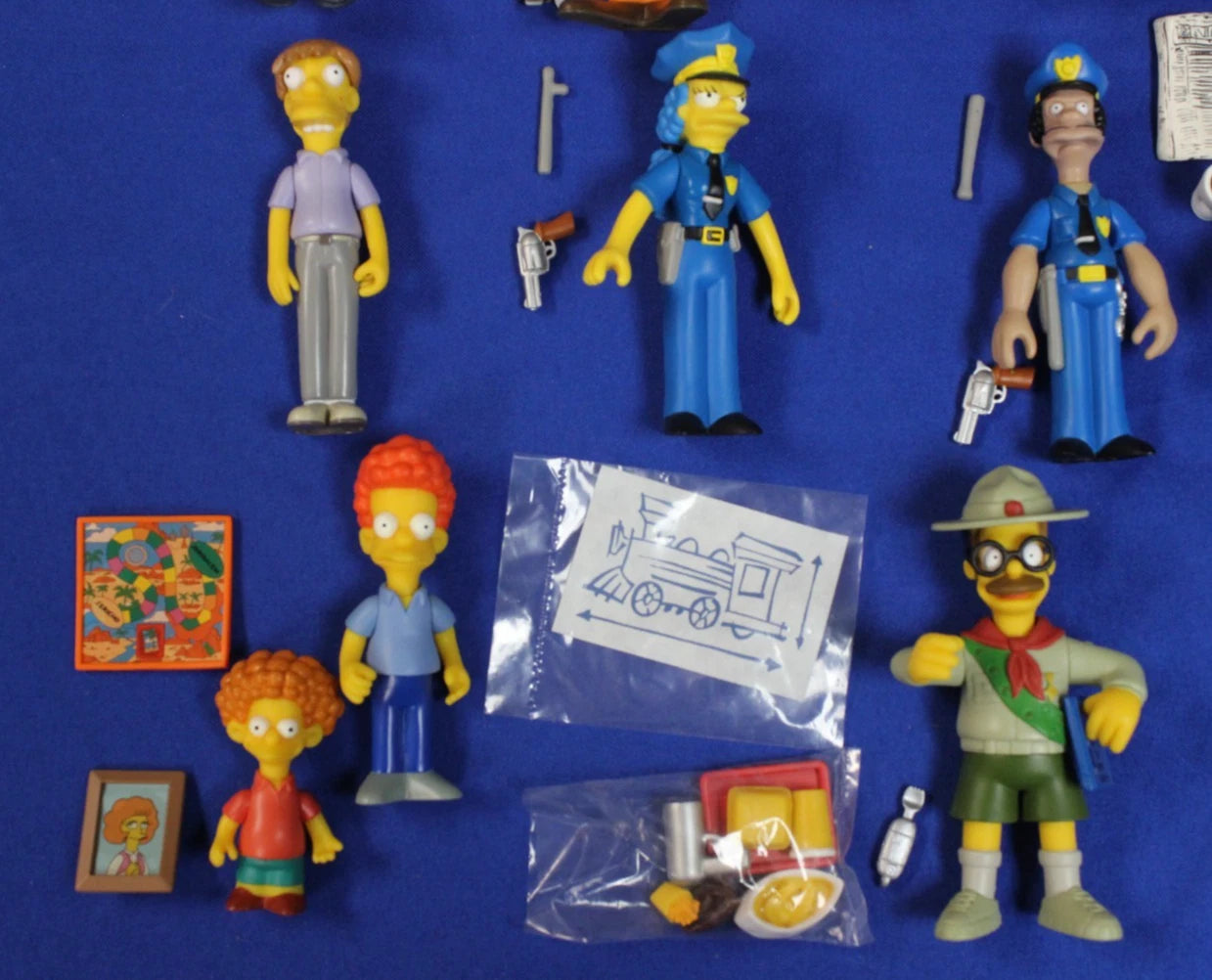 Playmates Simpsons Action Figure Lot of 21 Figure and Accessories + 2 Playsets