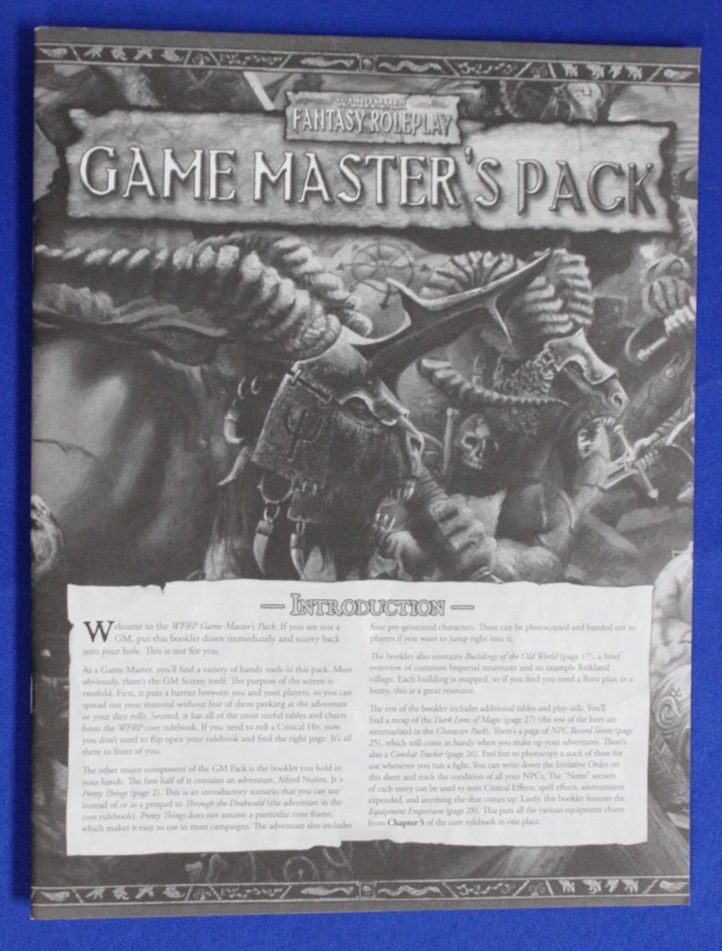 Warhammer Fantasy Roleplay 2nd Edition + Old World Bestiary + Game Master's Pack