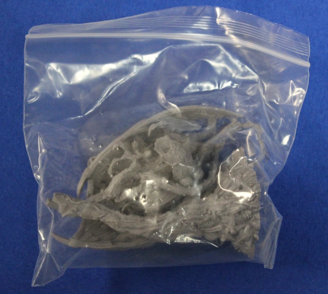 Genuinely Wyrd 2022 Iconic The Fae Queen Miniature Set