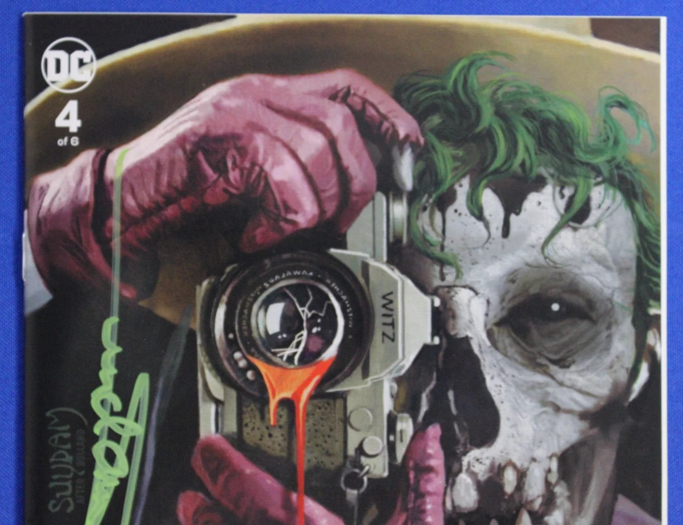 DCeased #4 Forbidden Planet Exclusive SIGNED by Arthur Suydam w/ COA NM-