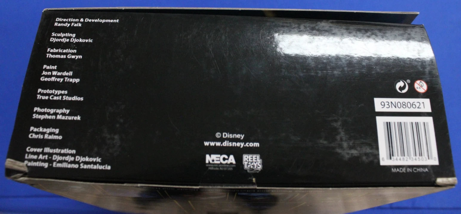 NECA 2021 Disney Gargoyles Hudson Ultimate Action Figure