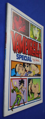 Vampirella Special by Jose Gonzalez (1977) - VF- (7.5)