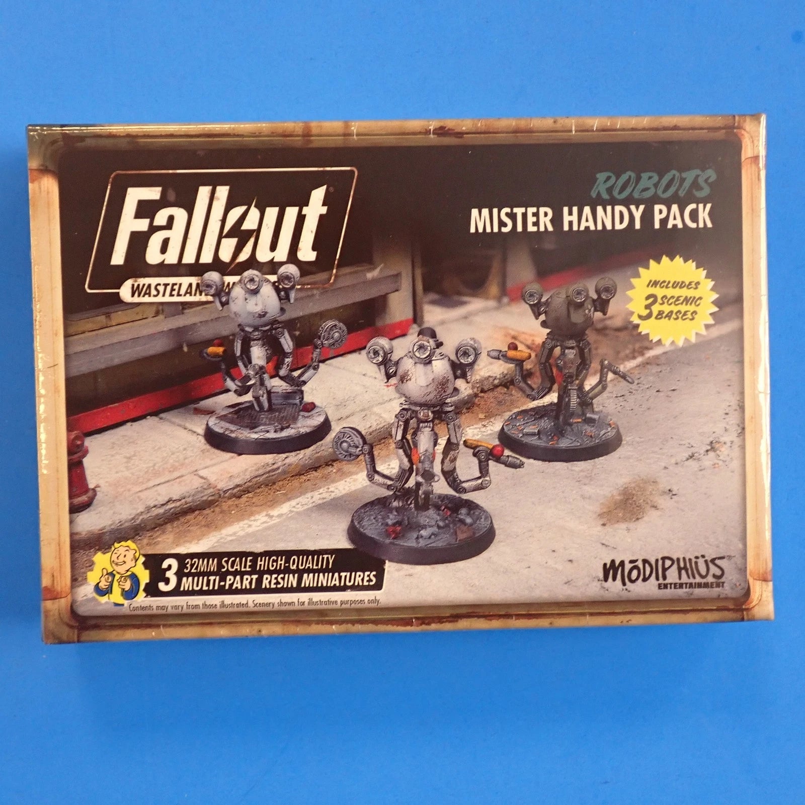Fallout Wasteland Warfare Miniatures Lot of 5: Survivors, Robots, & Mojave Companions [Pre-Owned]