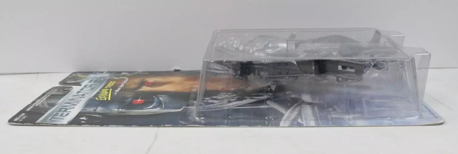Kenner: 1991 Terminator 2 Figure Lot of 4 Power Arm, Battle Damage, Endoglow, T-1000