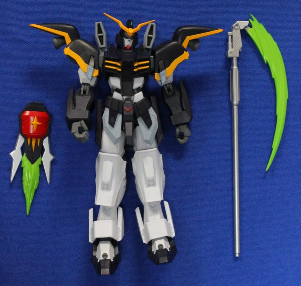 Bandai Gundam Mixed Loose 1:100 Master Grade Action Figure Lot