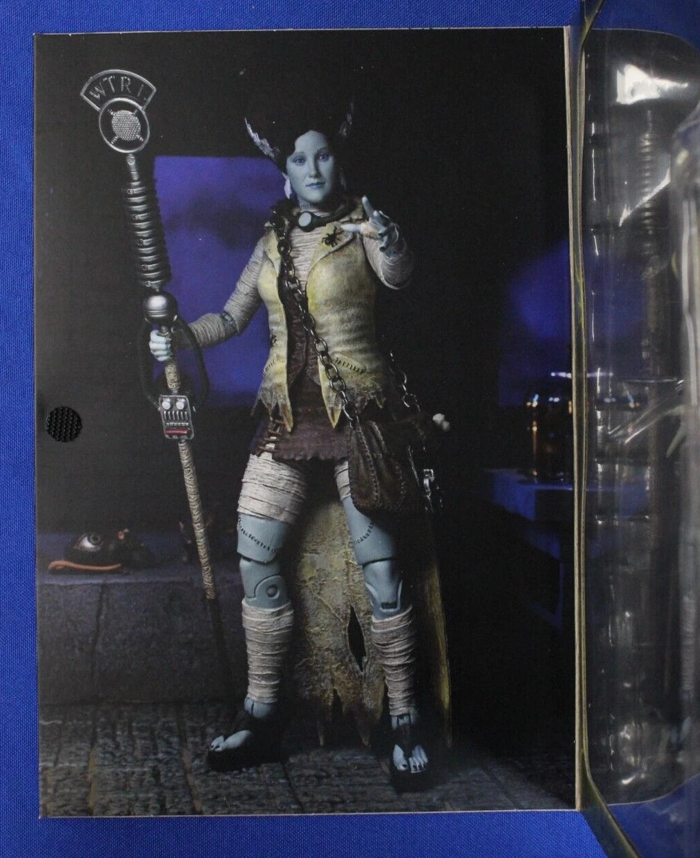 TMNT X Universal Monsters April O'Neil Bride of Frankenstein Signature Edition