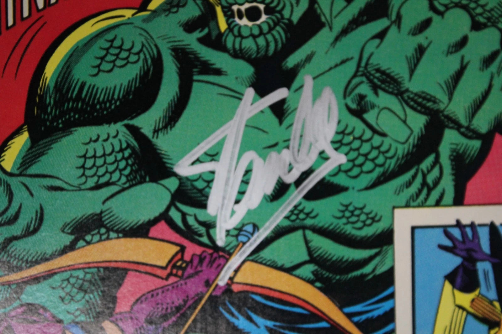 Solo Avengers #12 Starring Hawkeye SIGNED by Stan Lee VF