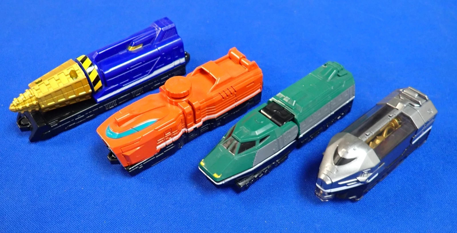 Bandai Power Rangers Ressha Sentai ToQger Deluxe Lot of 4 Ressha Mecha