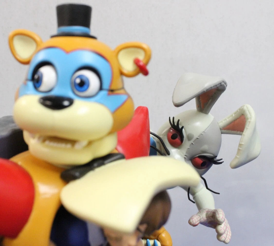 2021 Funko Five Nights At Freddys FNAF Security Breach Freddy & Gregory Statue