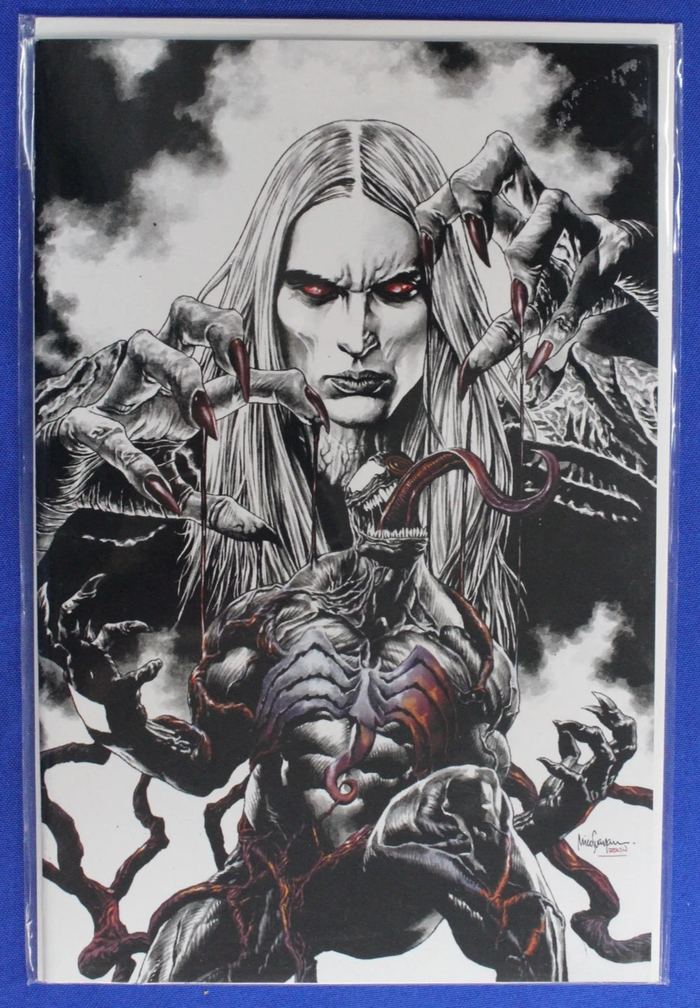 Venom #6 Mico Suayan Color Splash & B&W Virgin Variants VF/NM