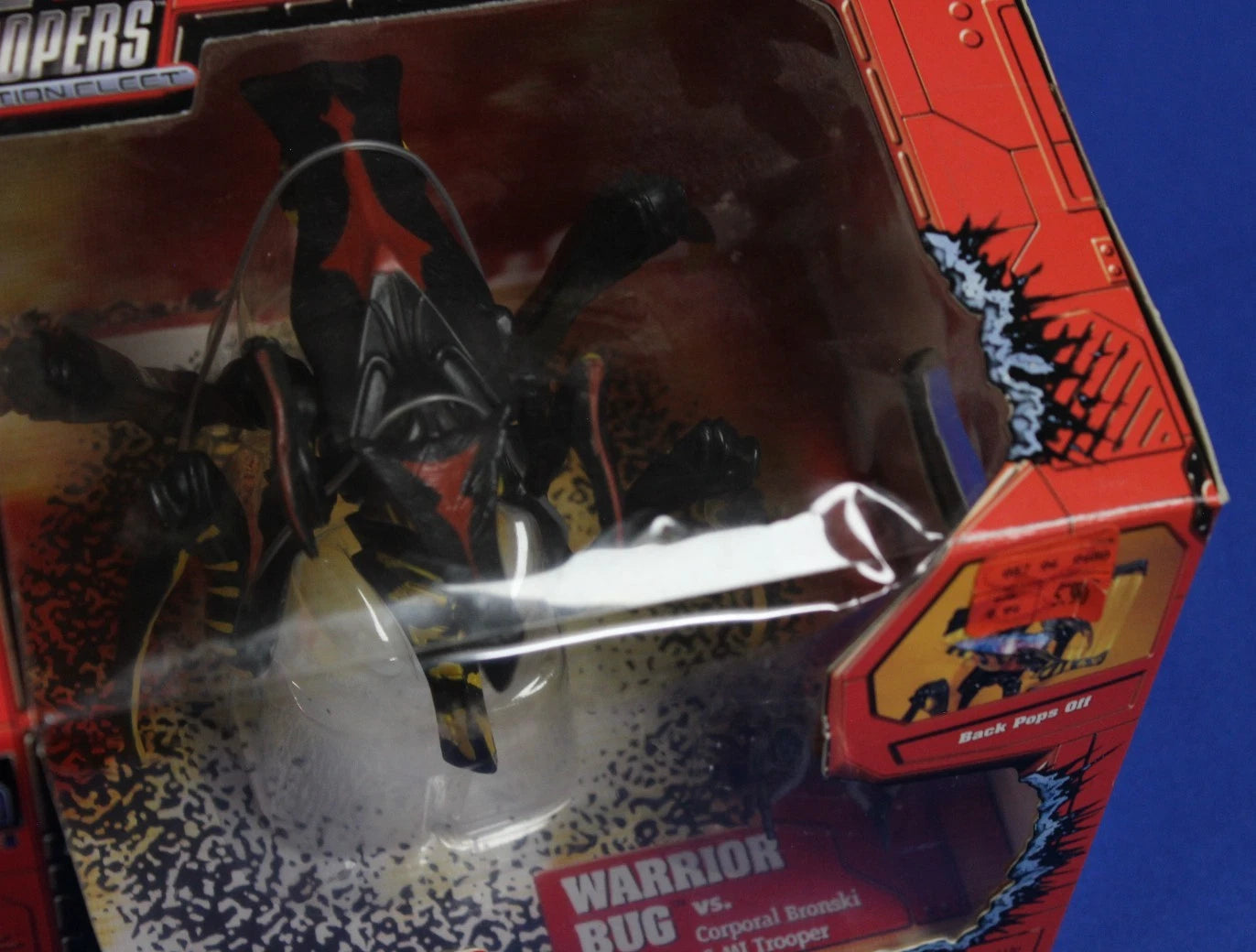 Galoob 1996 Starship Troopers Action Fleet Warrior Bug vs. Corporal Bronski &amp; MI Trooper Action Figure