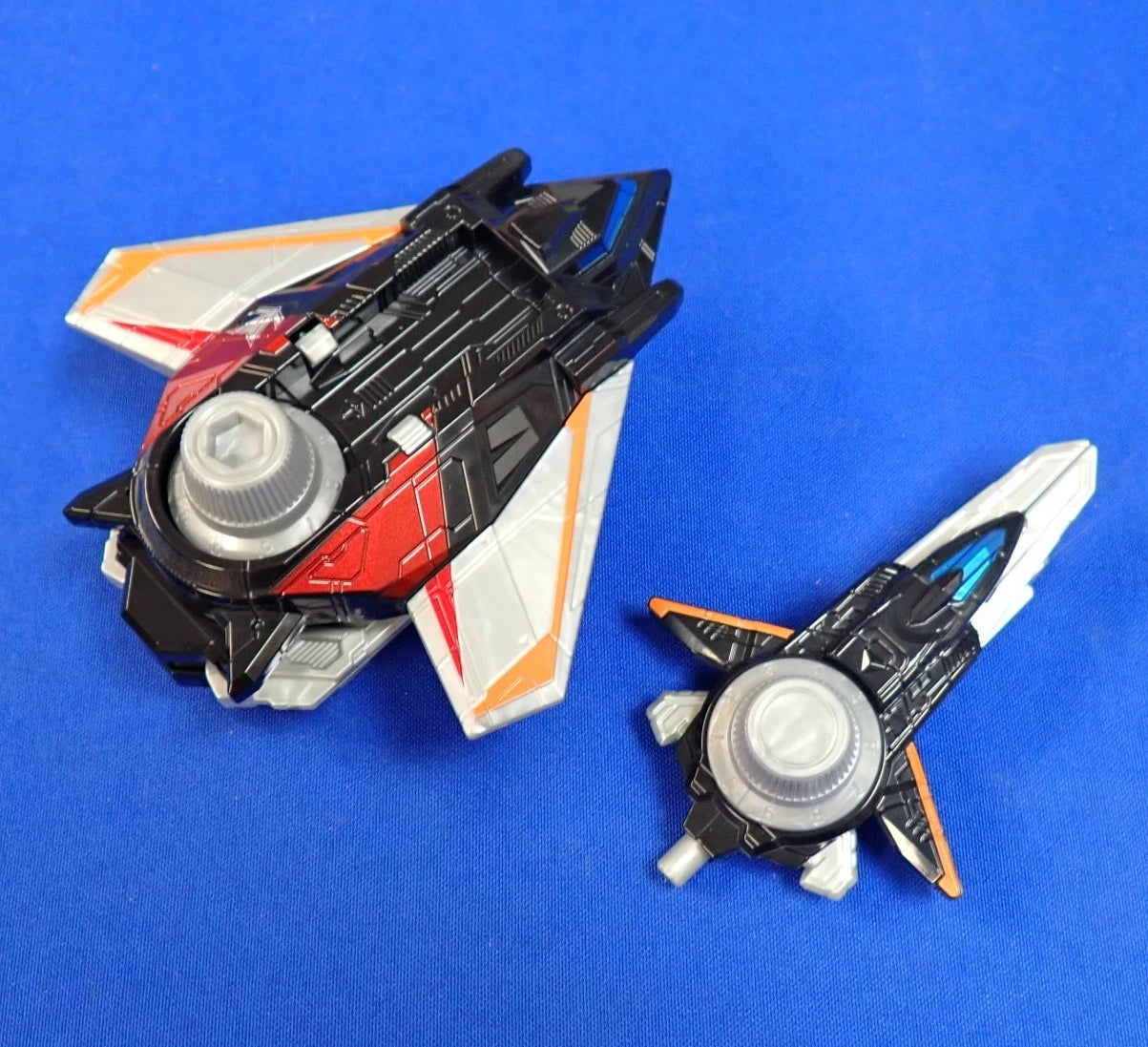 Bandai Power Rangers Lupinranger Vs Patranger DX Blade & Scissor Dial Fighters