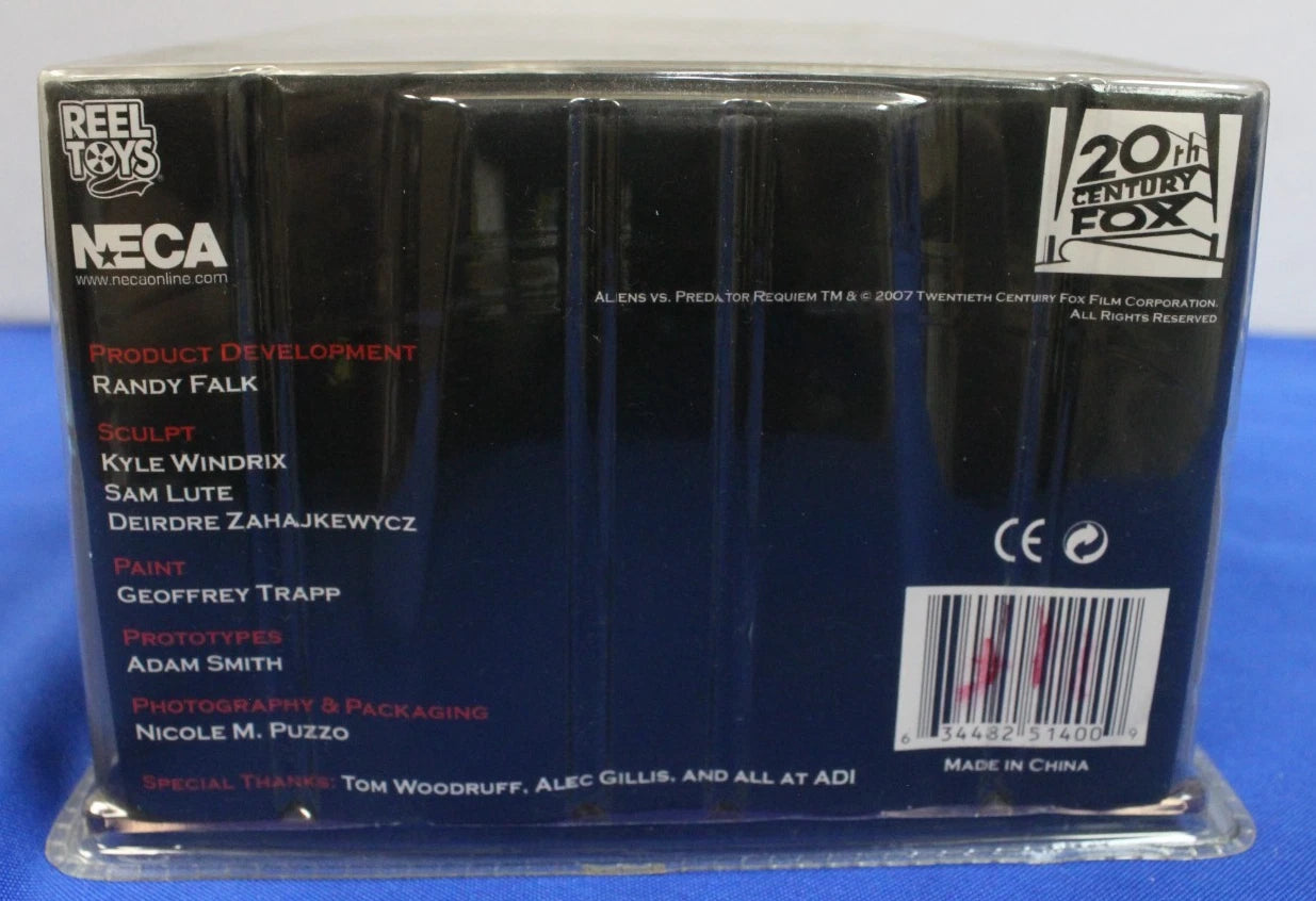 Alien vs Predator Requiem: Alien Warrior 7" Figure