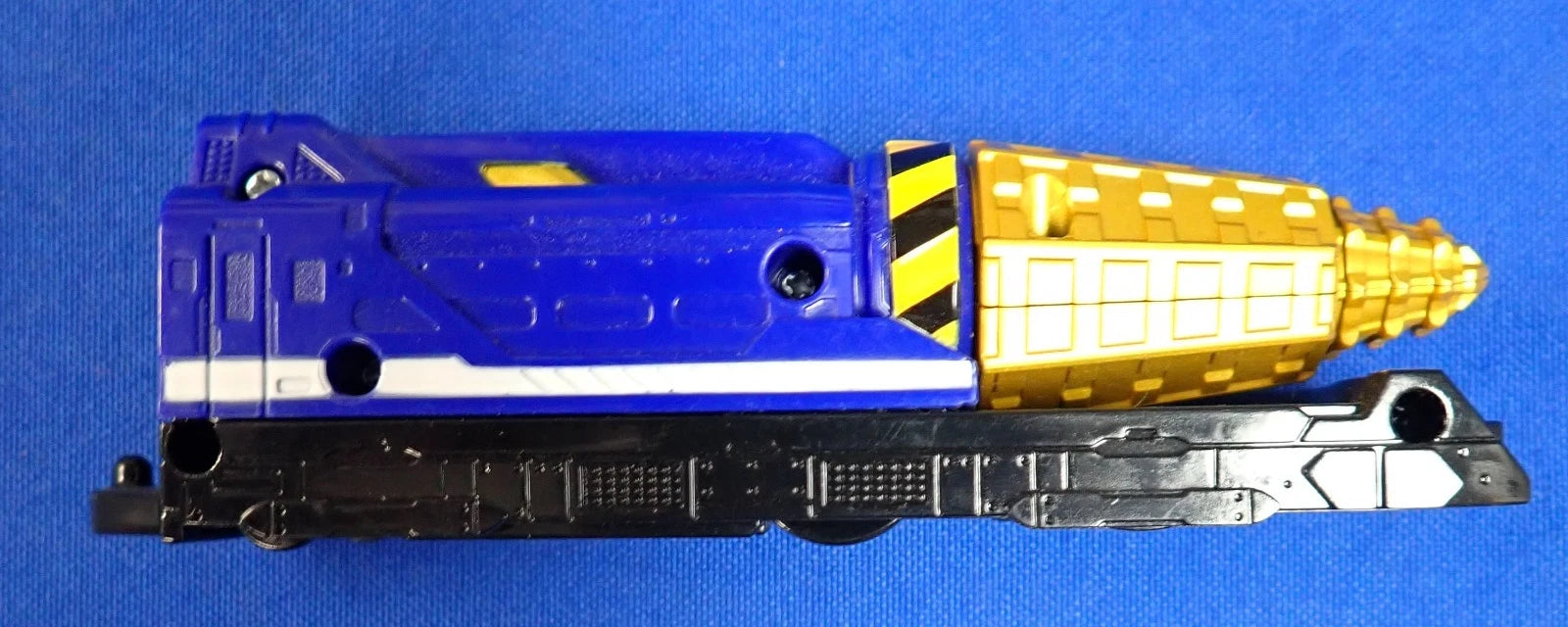 Bandai Power Rangers Ressha Sentai ToQger Deluxe Lot of 4 Ressha Mecha